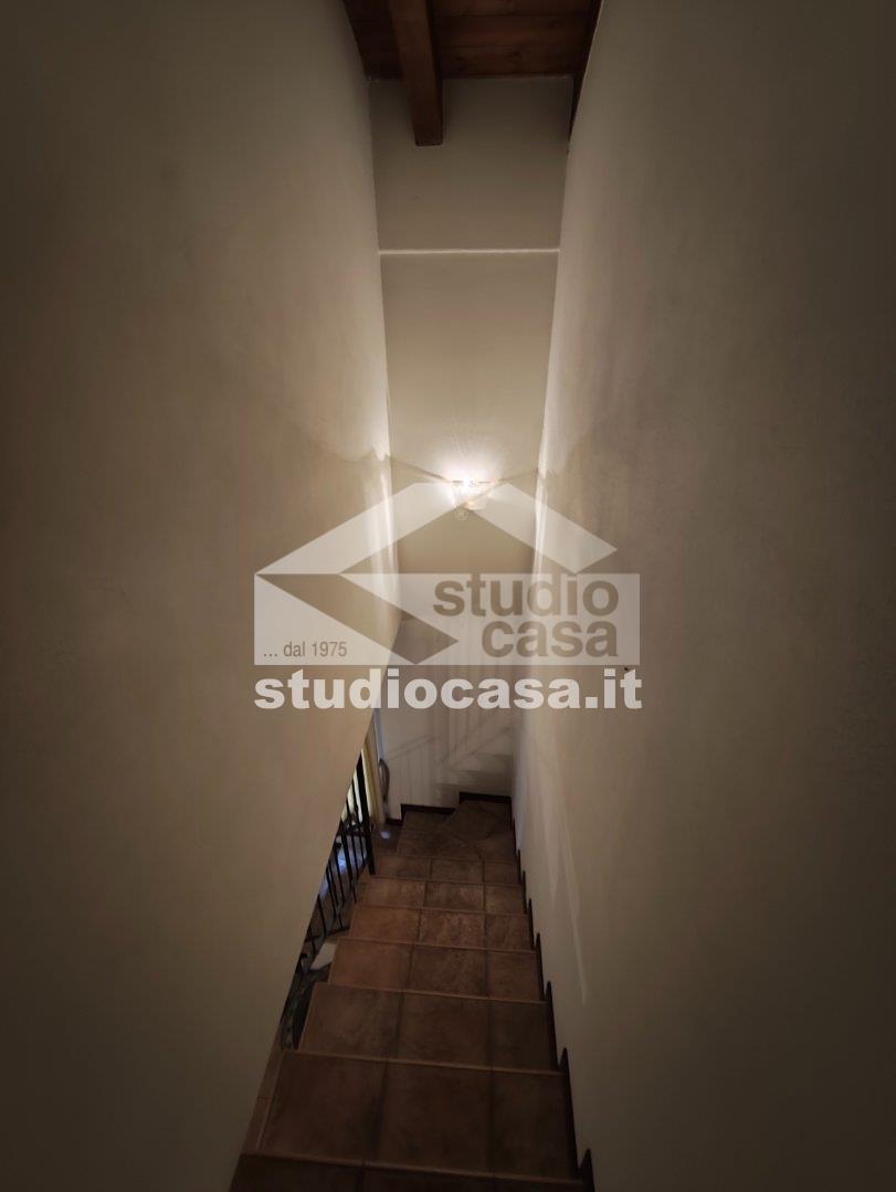 Appartamento in affitto a Castelleone