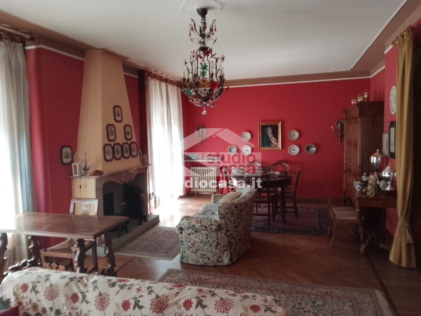 Appartamento in vendita a Castelleone