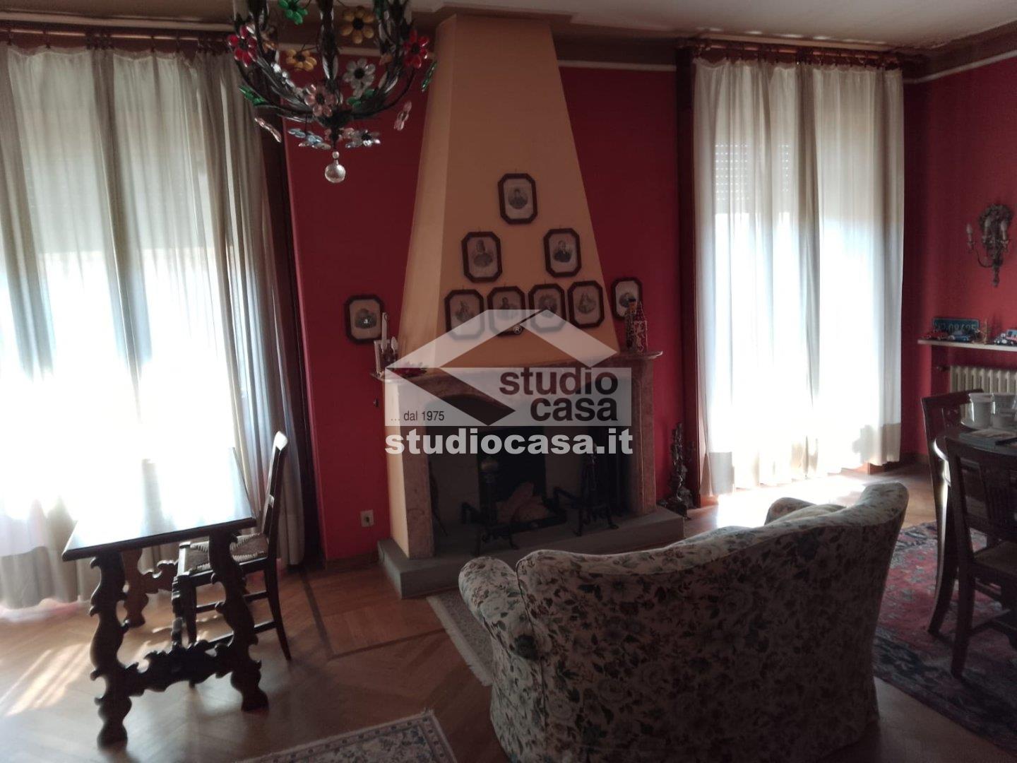 Appartamento in vendita a Castelleone