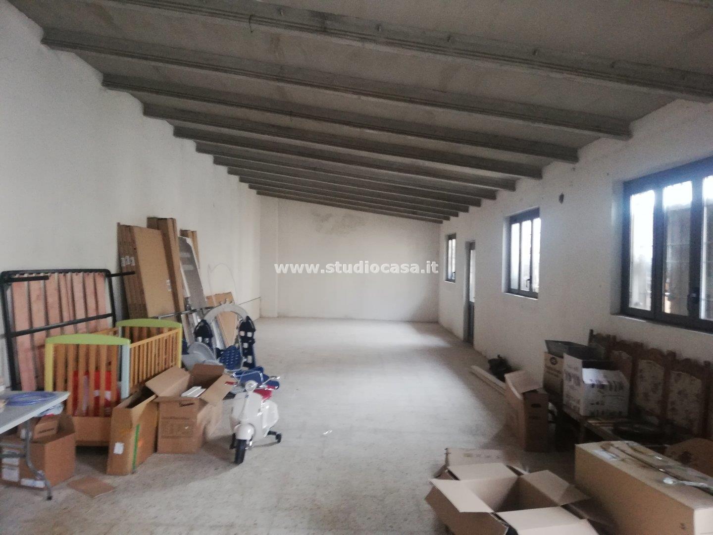 Laboratorio in affitto a Castelleone