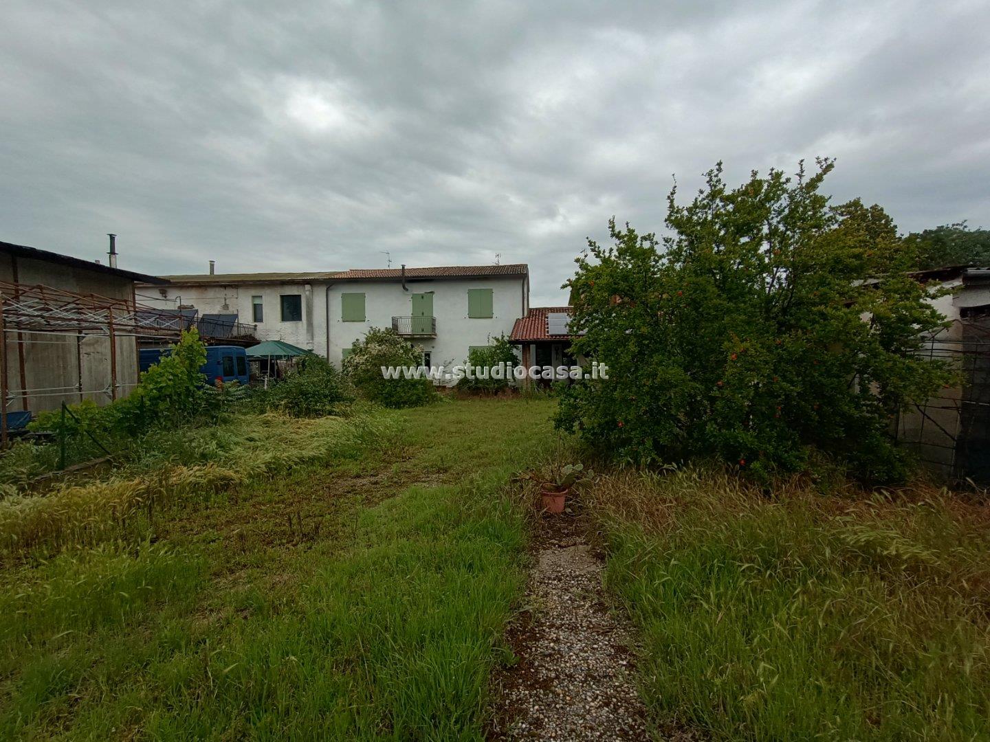 Casa Bifamiliare in vendita a Formigara