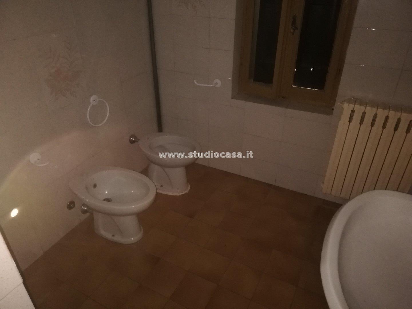 Casa Bifamiliare in vendita a Corte de