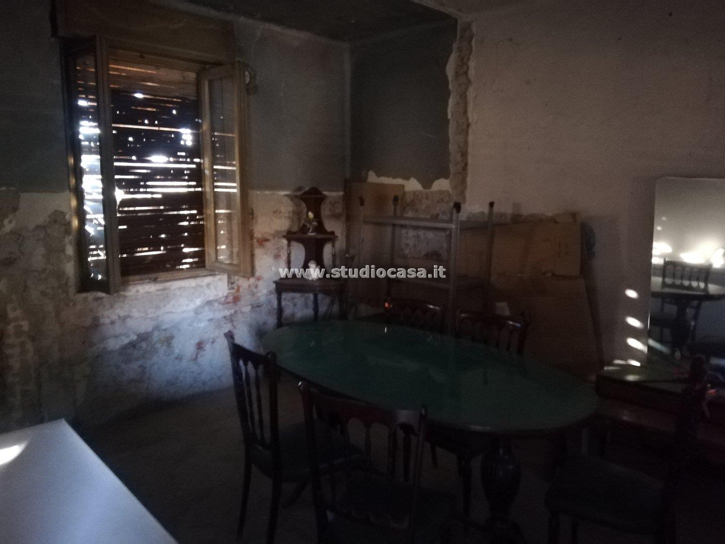 Casa Bifamiliare in vendita a Corte de
