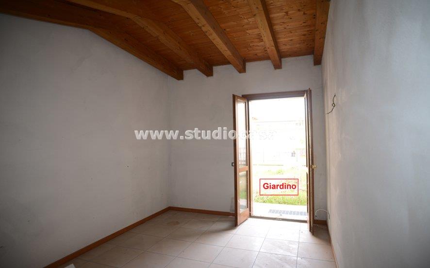 Appartamento in vendita a Castelleone