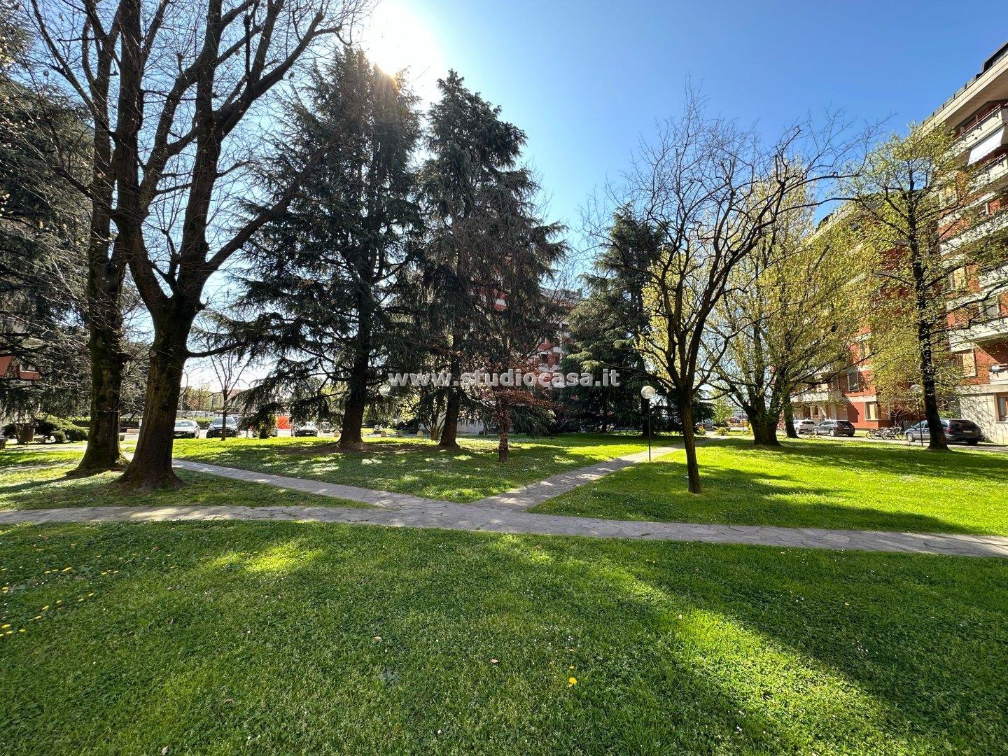 Box / Autorimessa in vendita a Crema