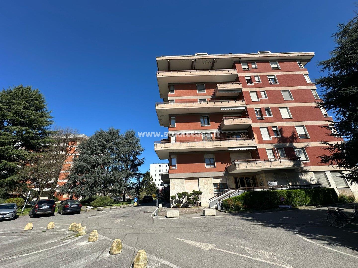 Box / Autorimessa in vendita a Crema