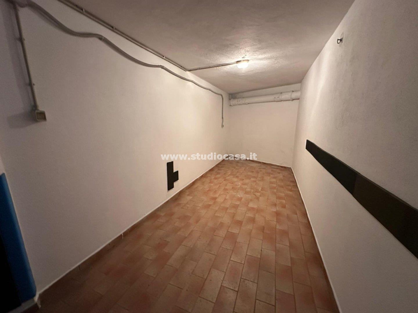 Box / Autorimessa in vendita a Crema