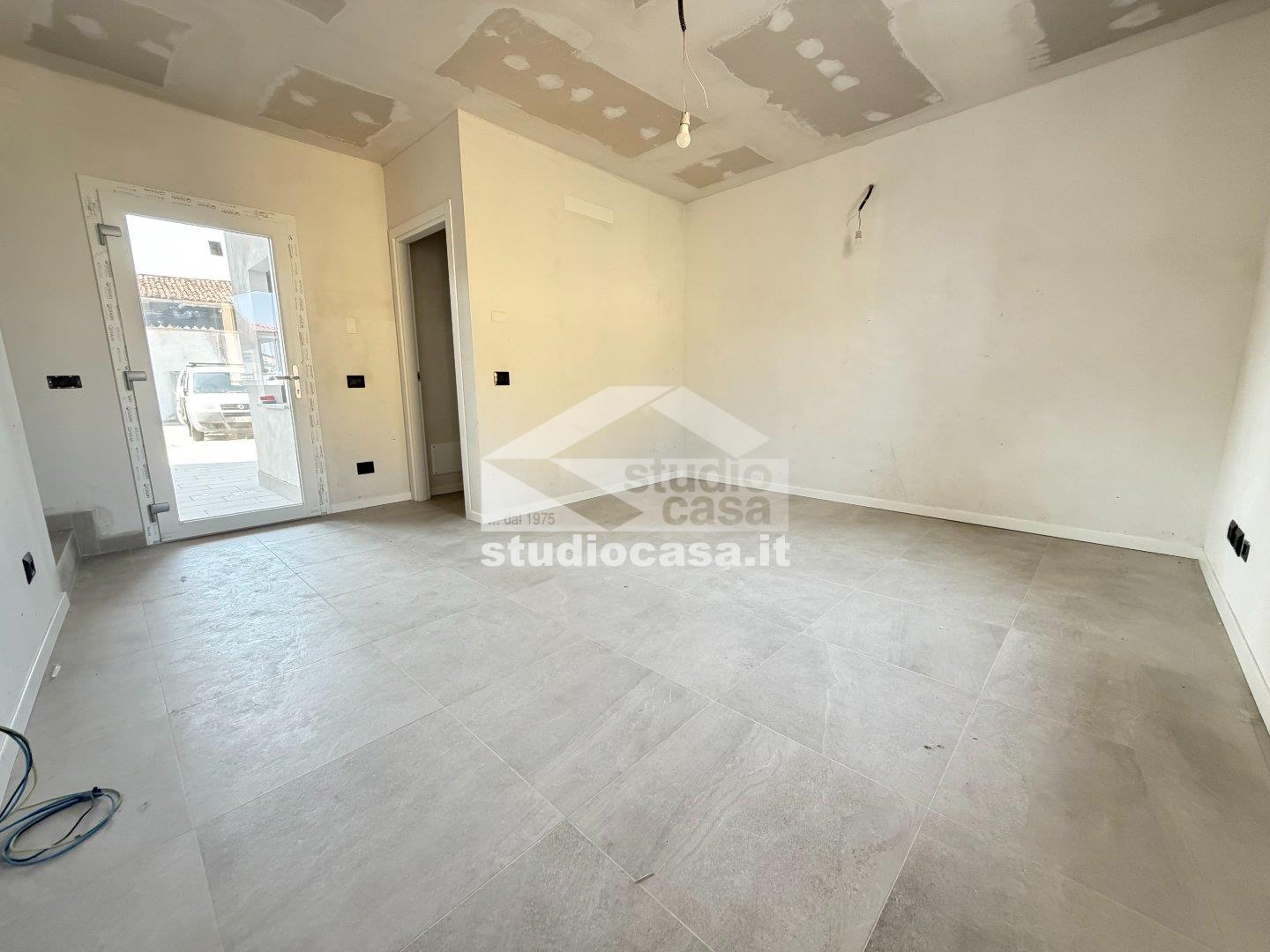 Casa Plurifamiliare in vendita a Crema
