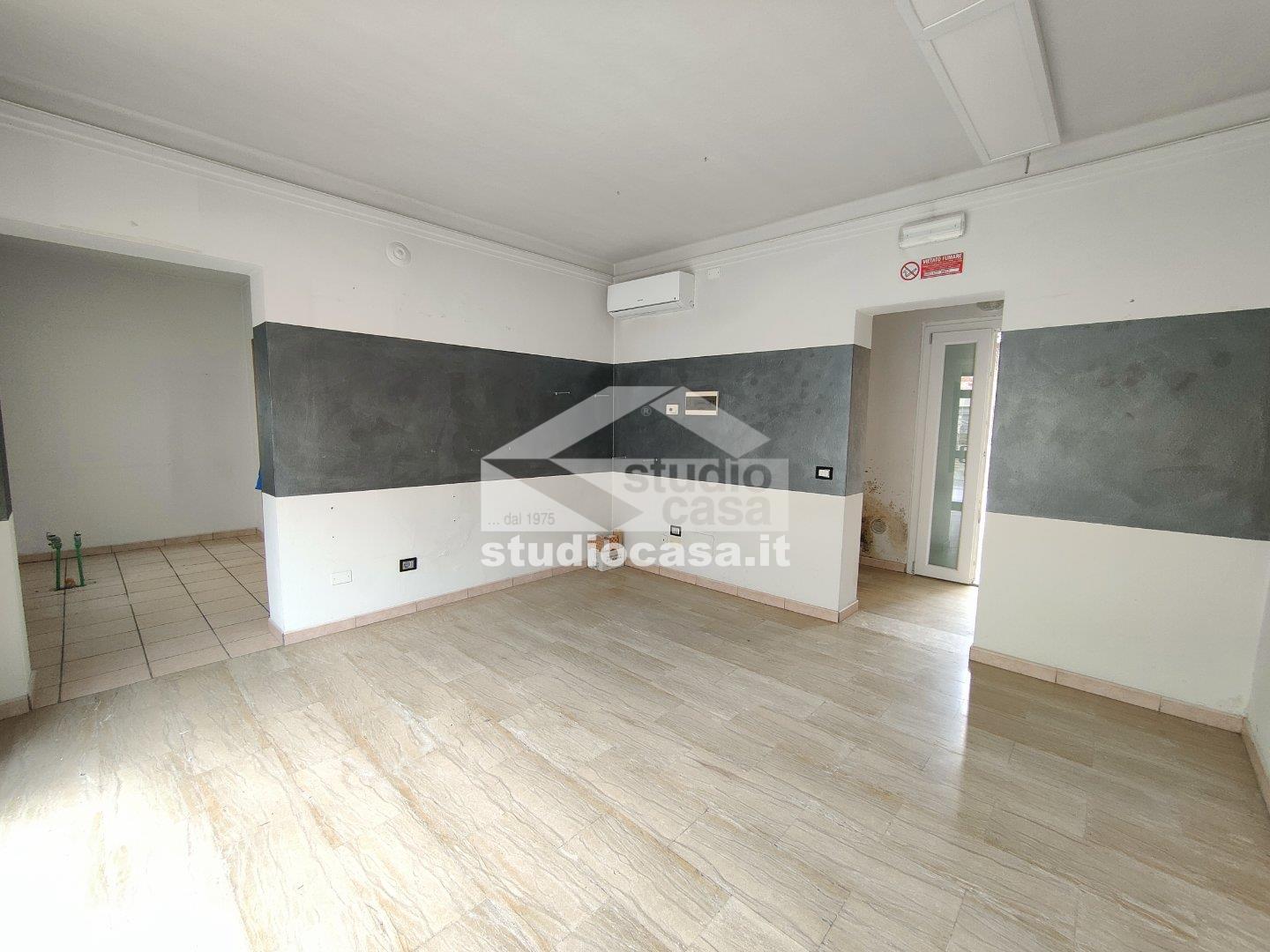 Negozio in affitto a Capergnanica