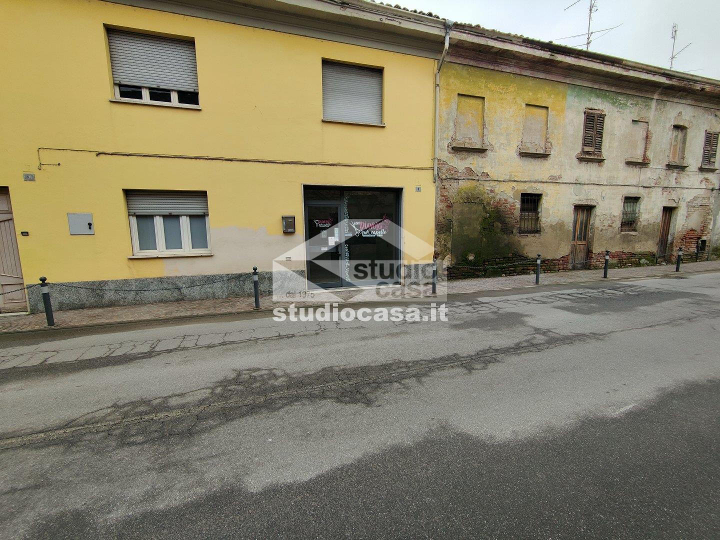 Negozio in affitto a Capergnanica