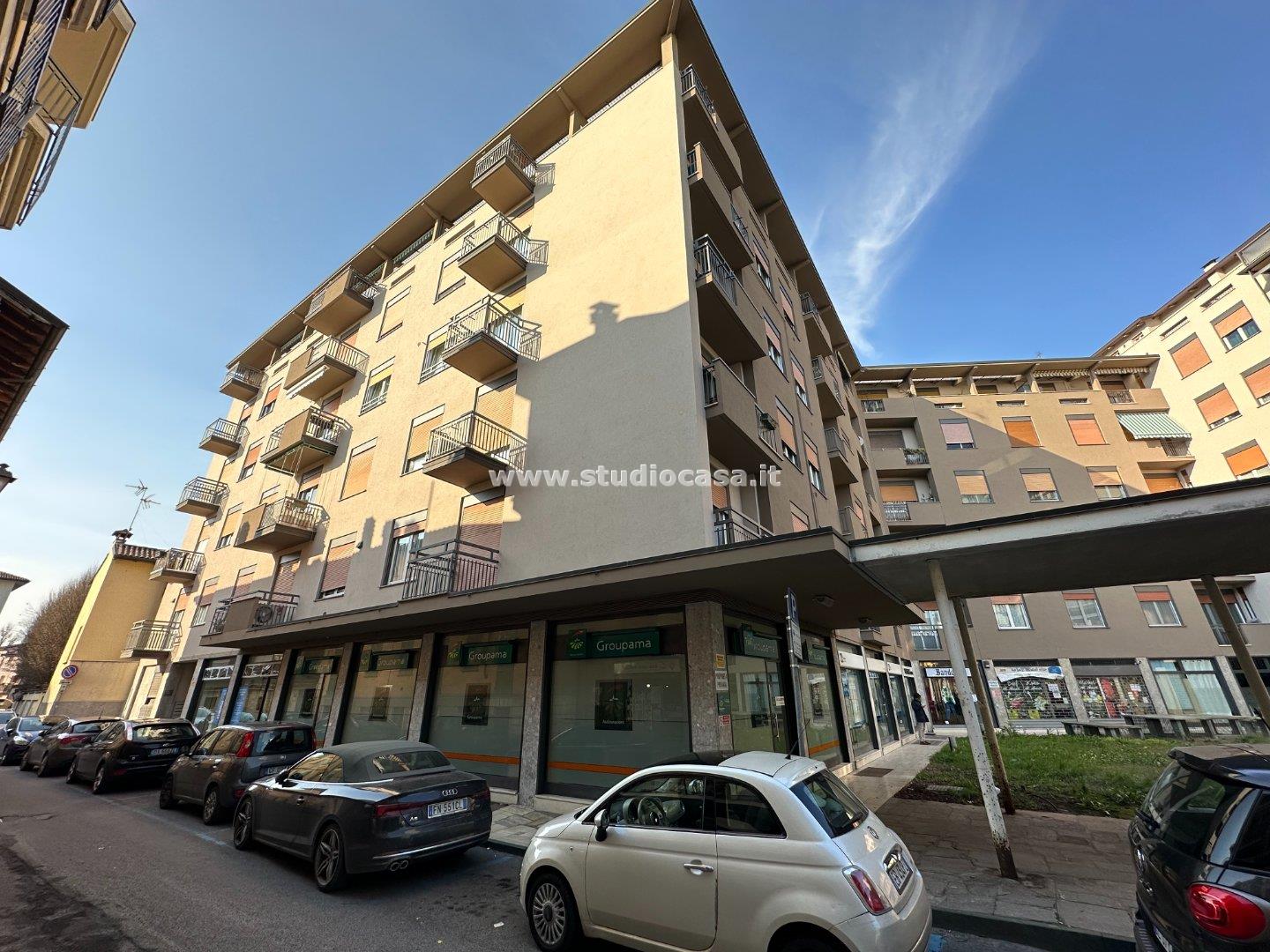 Ufficio in vendita a Crema