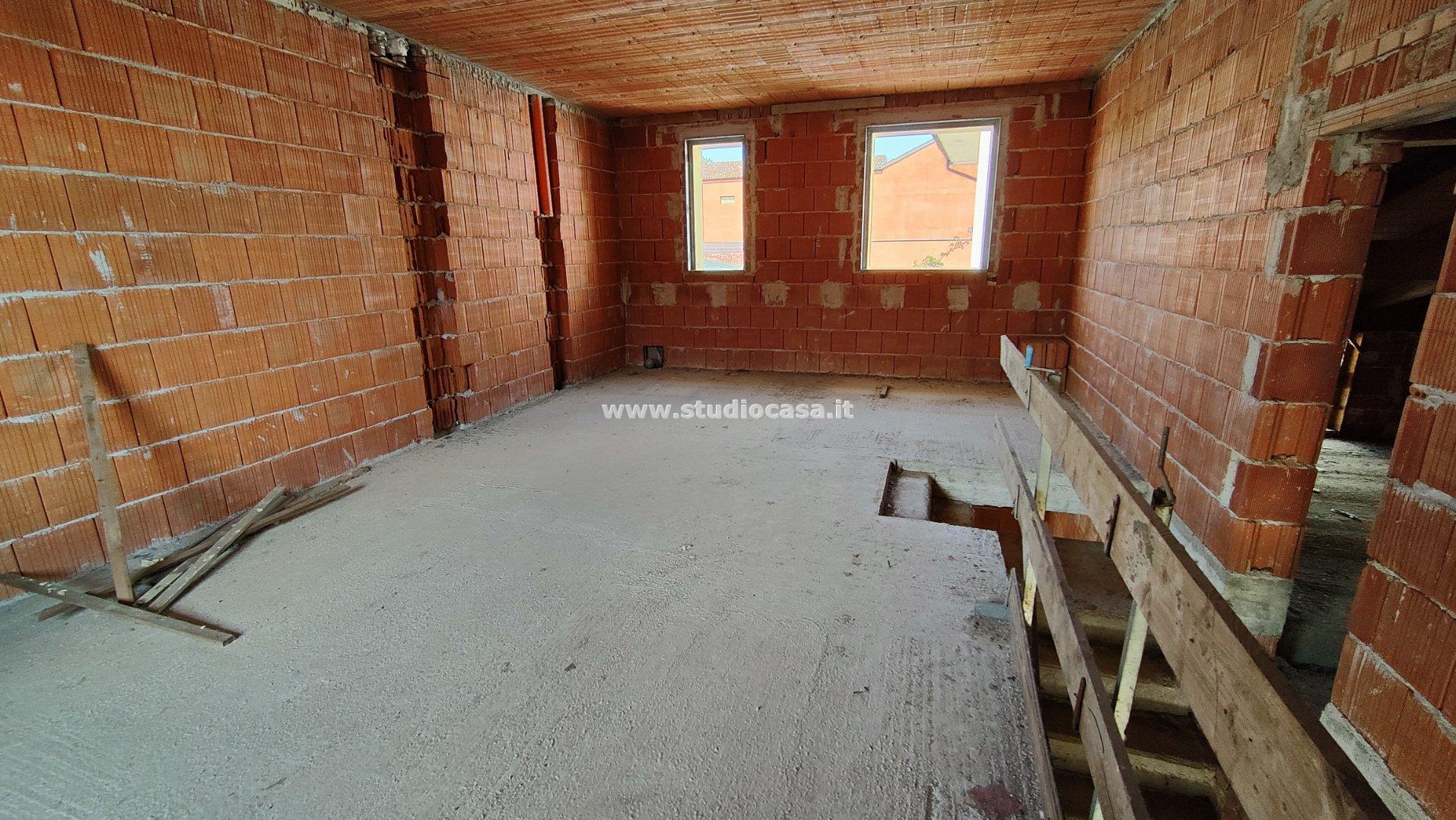 Villa a schiera di testa in vendita a Casaletto Ceredano