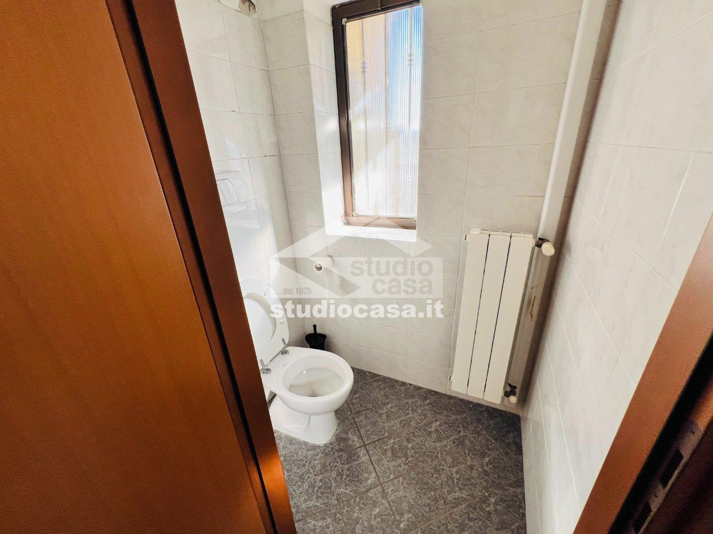 Magazzino in affitto a Vailate