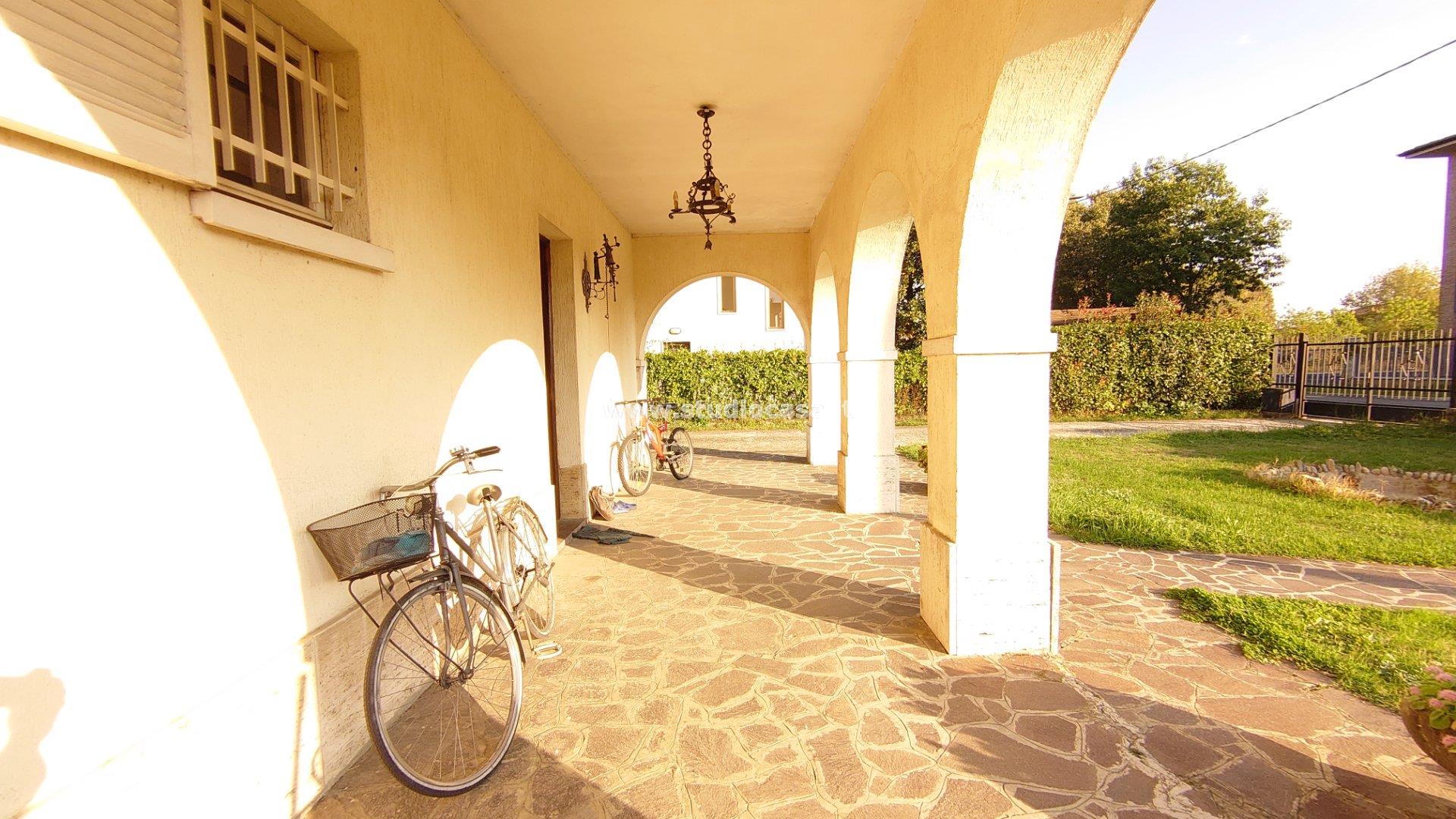 Villa Unifamiliare in vendita a Crema