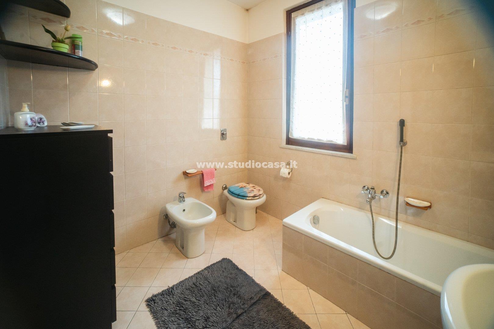 Villa a schiera in vendita a Crema