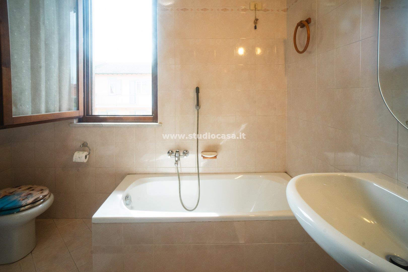 Villa a schiera in vendita a Crema
