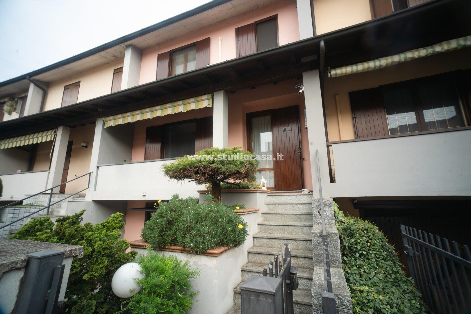 Villa a schiera in vendita a Crema