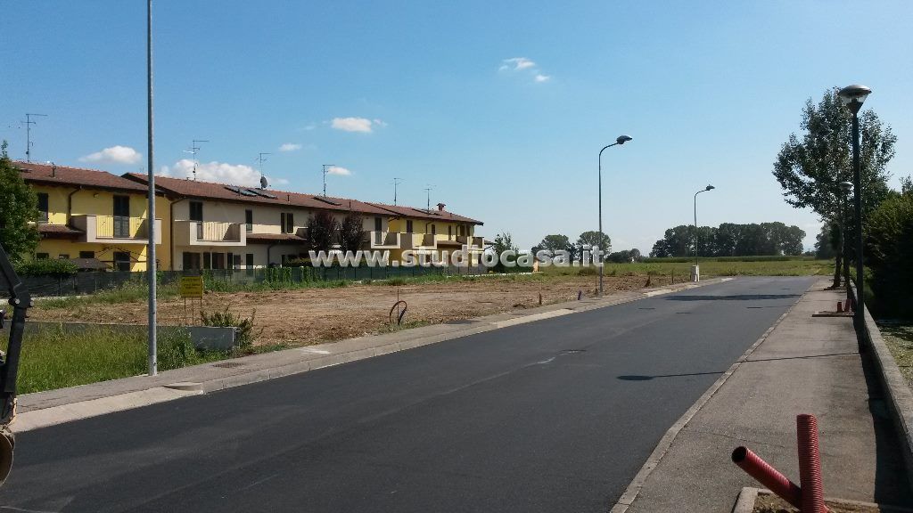 Terreno Residenziale in vendita a Brembio