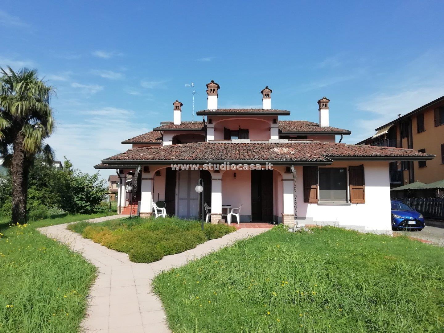 Villa Unifamiliare in vendita a Sergnano