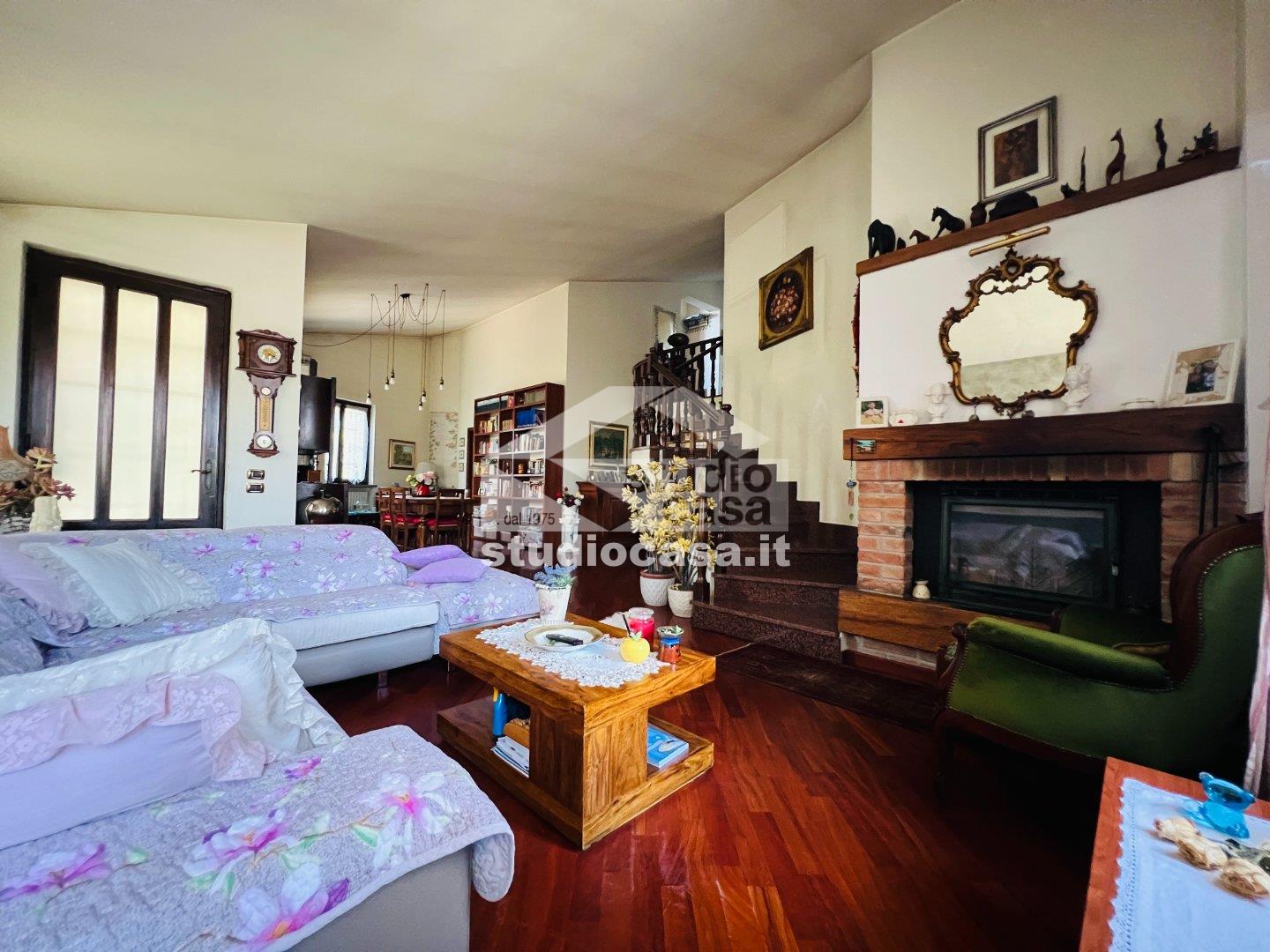 Villa Unifamiliare in vendita a Pianengo