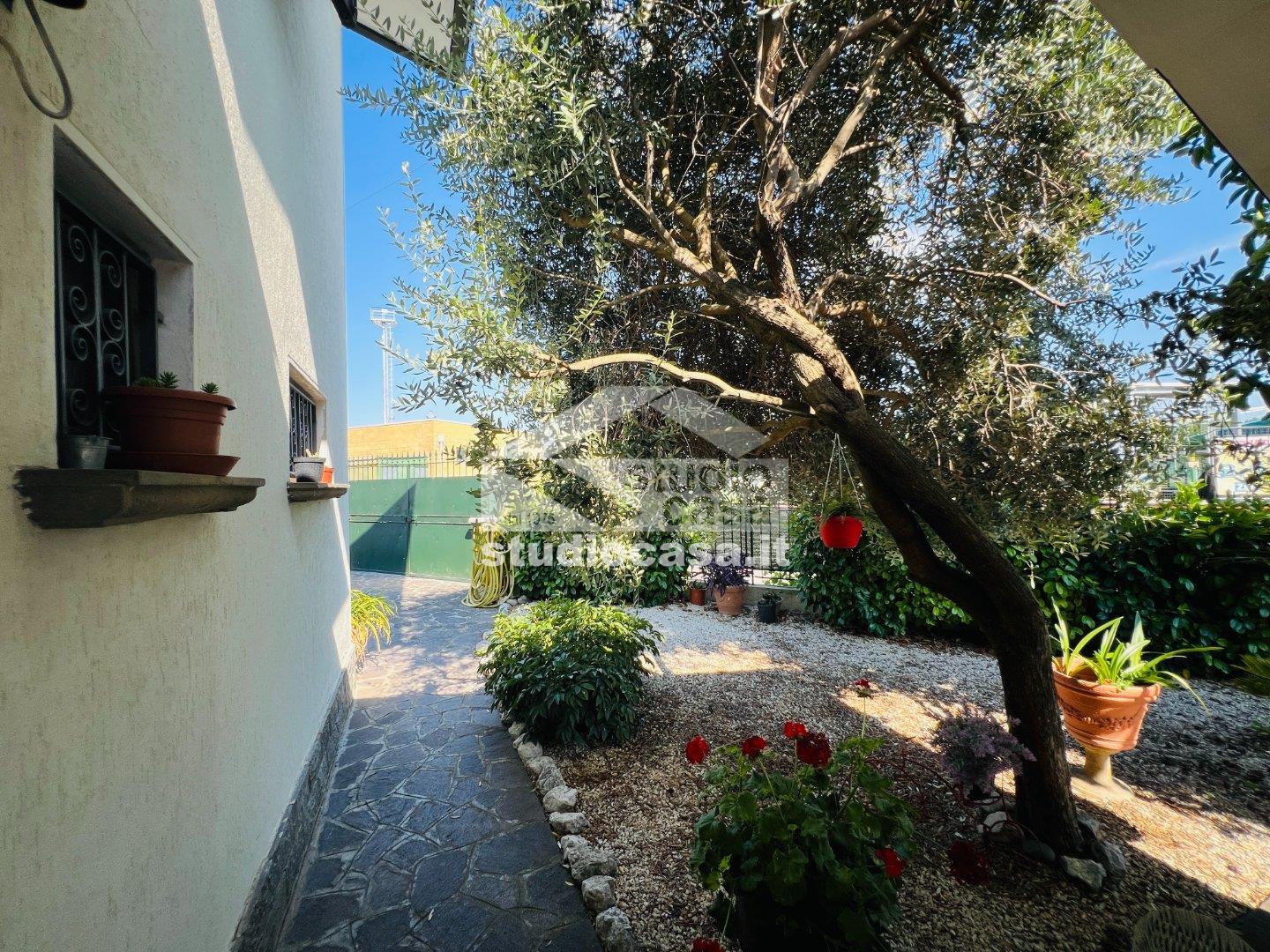 Villa Unifamiliare in vendita a Pianengo