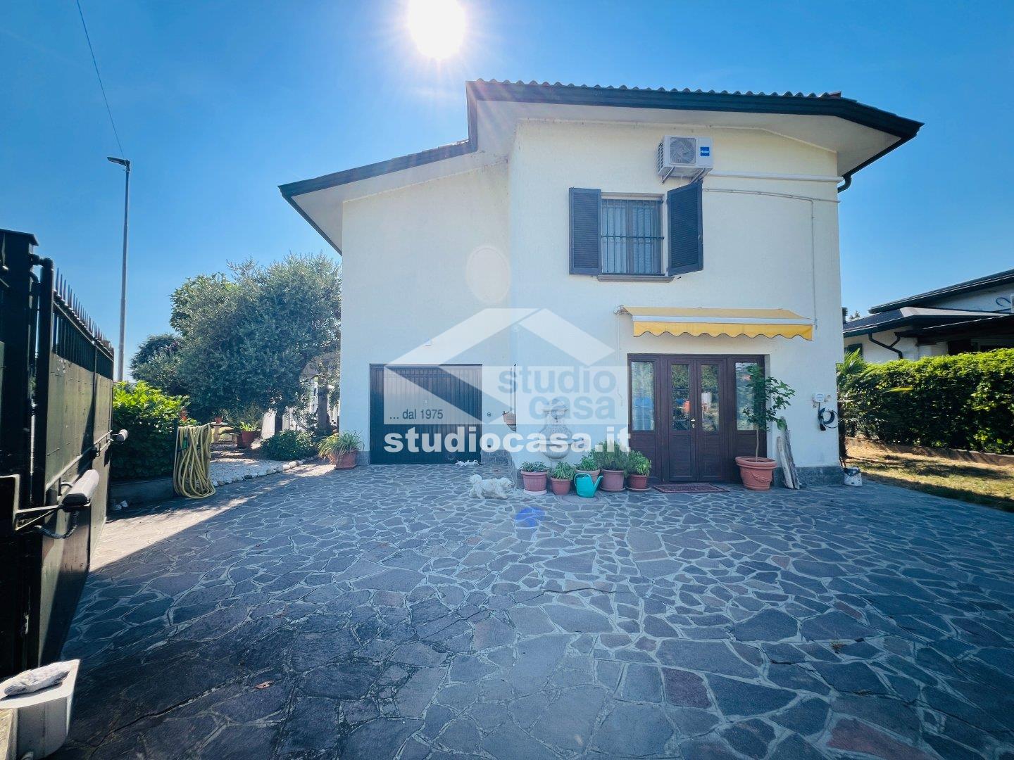 Villa Unifamiliare in vendita a Pianengo