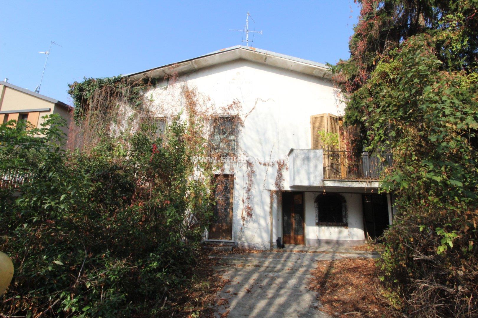 Villa Unifamiliare in vendita a Crema