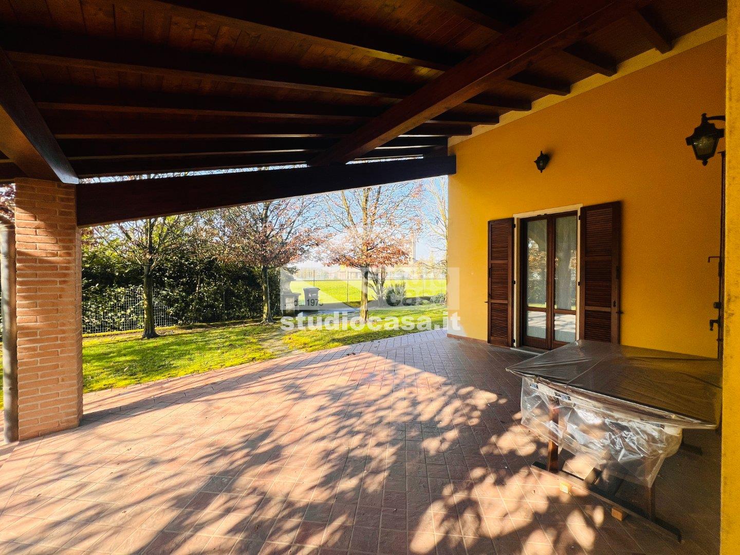 Villa Unifamiliare in vendita a Campagnola Cremasca