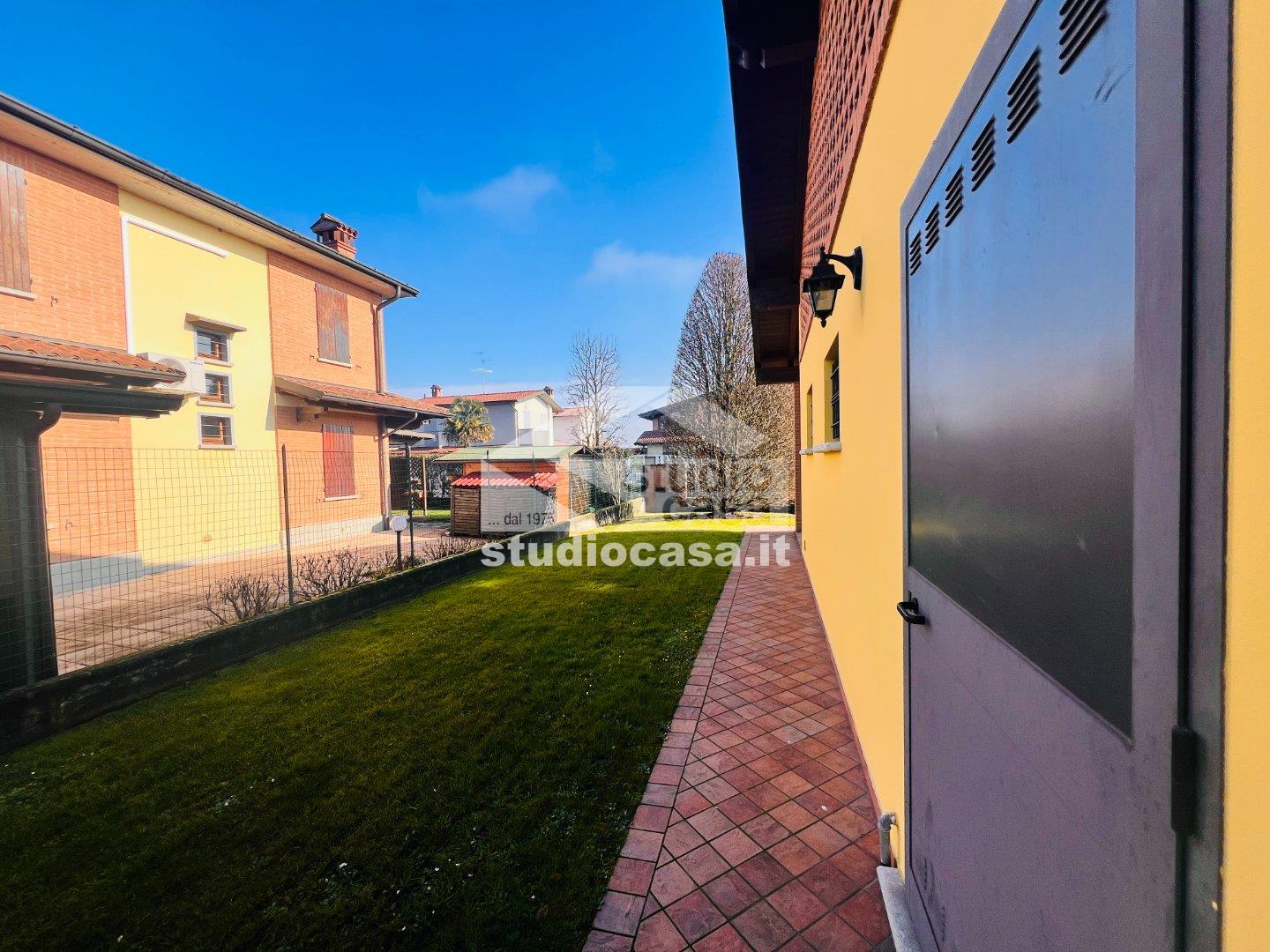 Villa Unifamiliare in vendita a Campagnola Cremasca