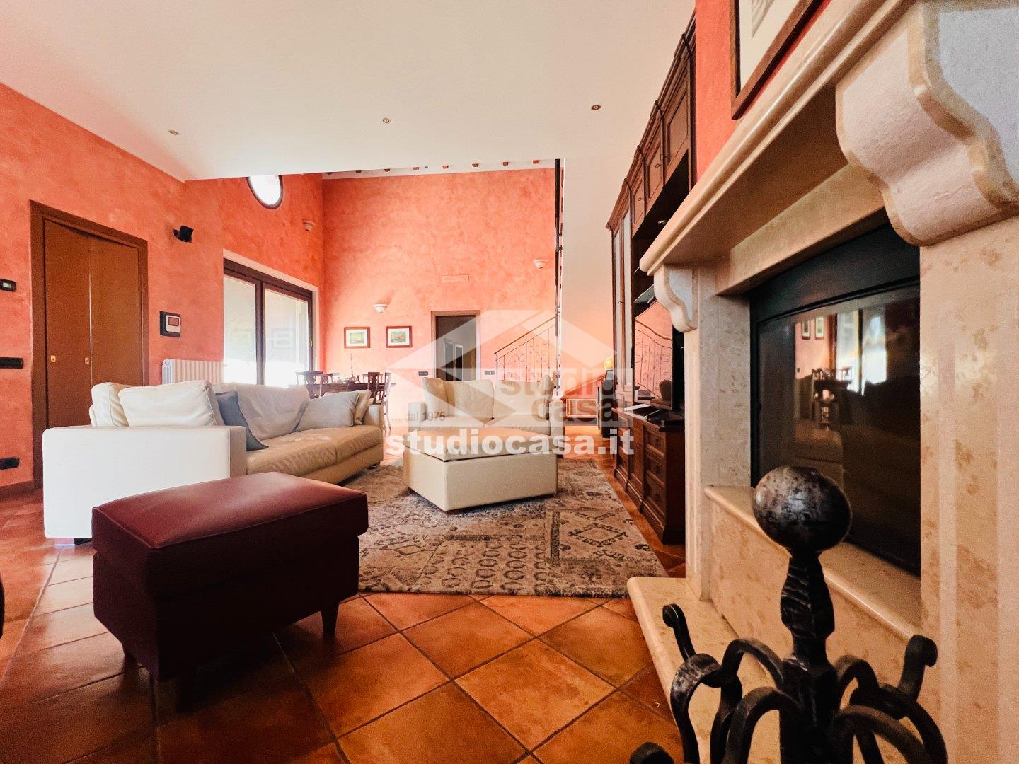 Villa Unifamiliare in vendita a Campagnola Cremasca