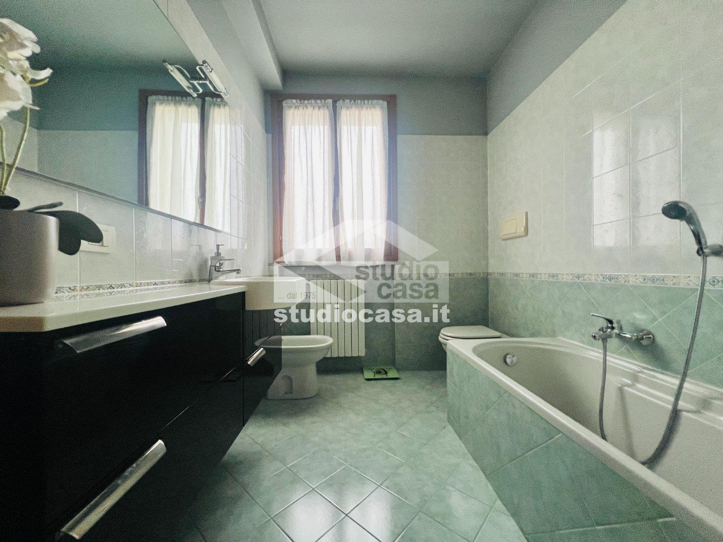 Villa a schiera di testa in vendita a Sergnano