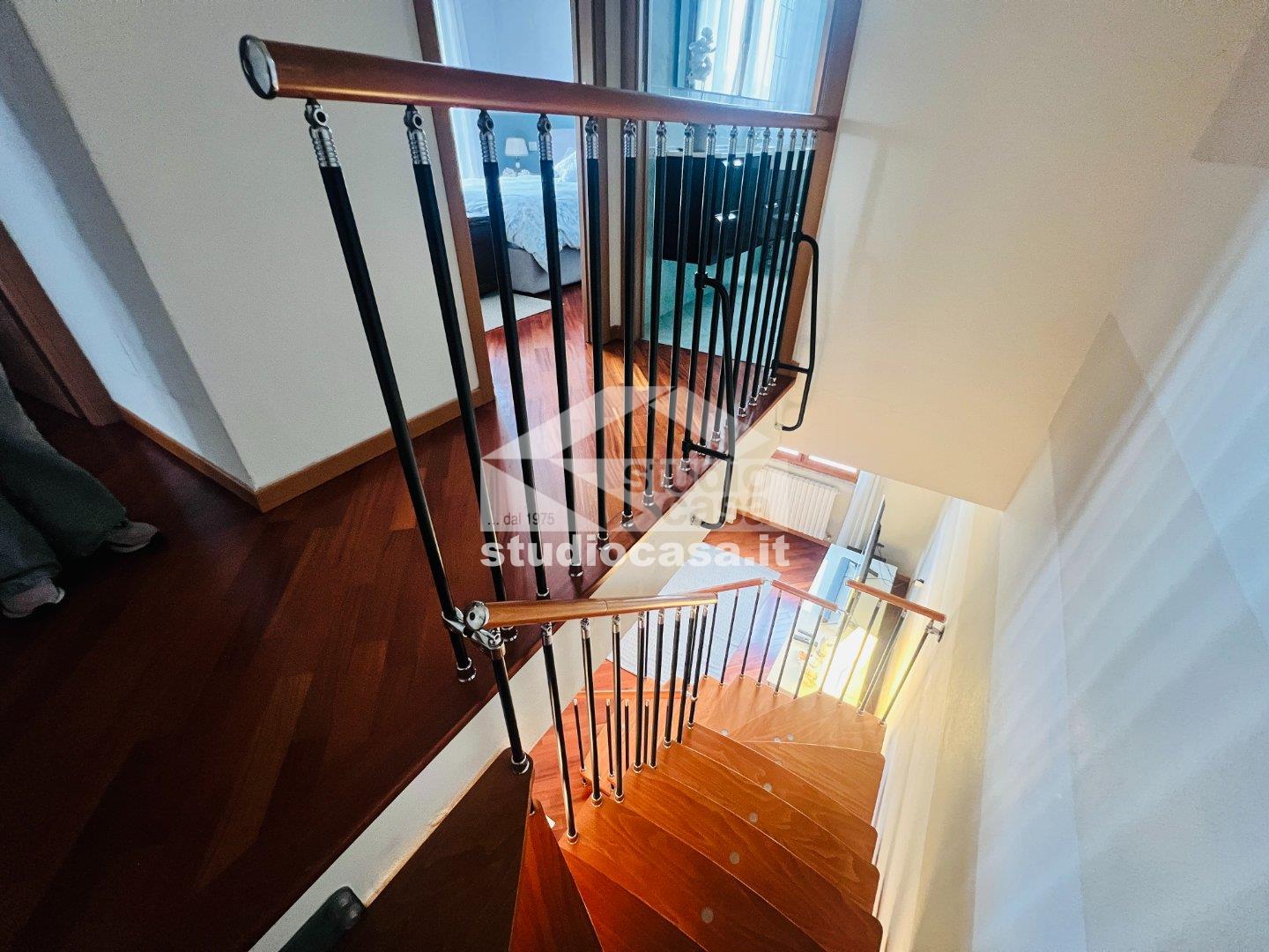 Villa a schiera di testa in vendita a Sergnano