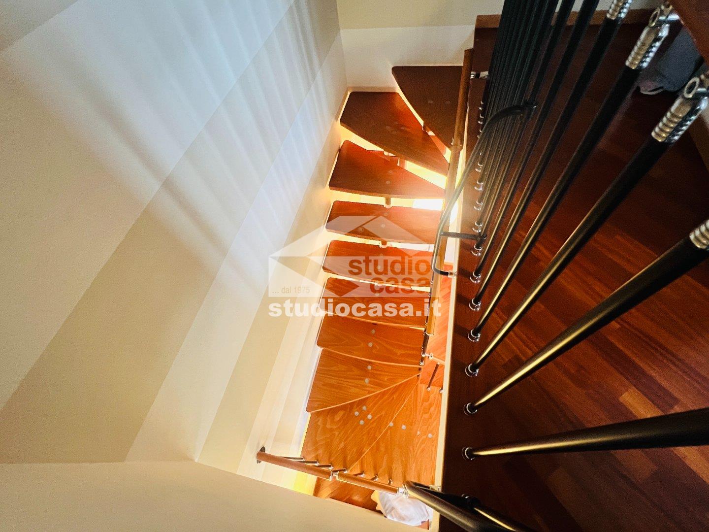 Villa a schiera di testa in vendita a Sergnano