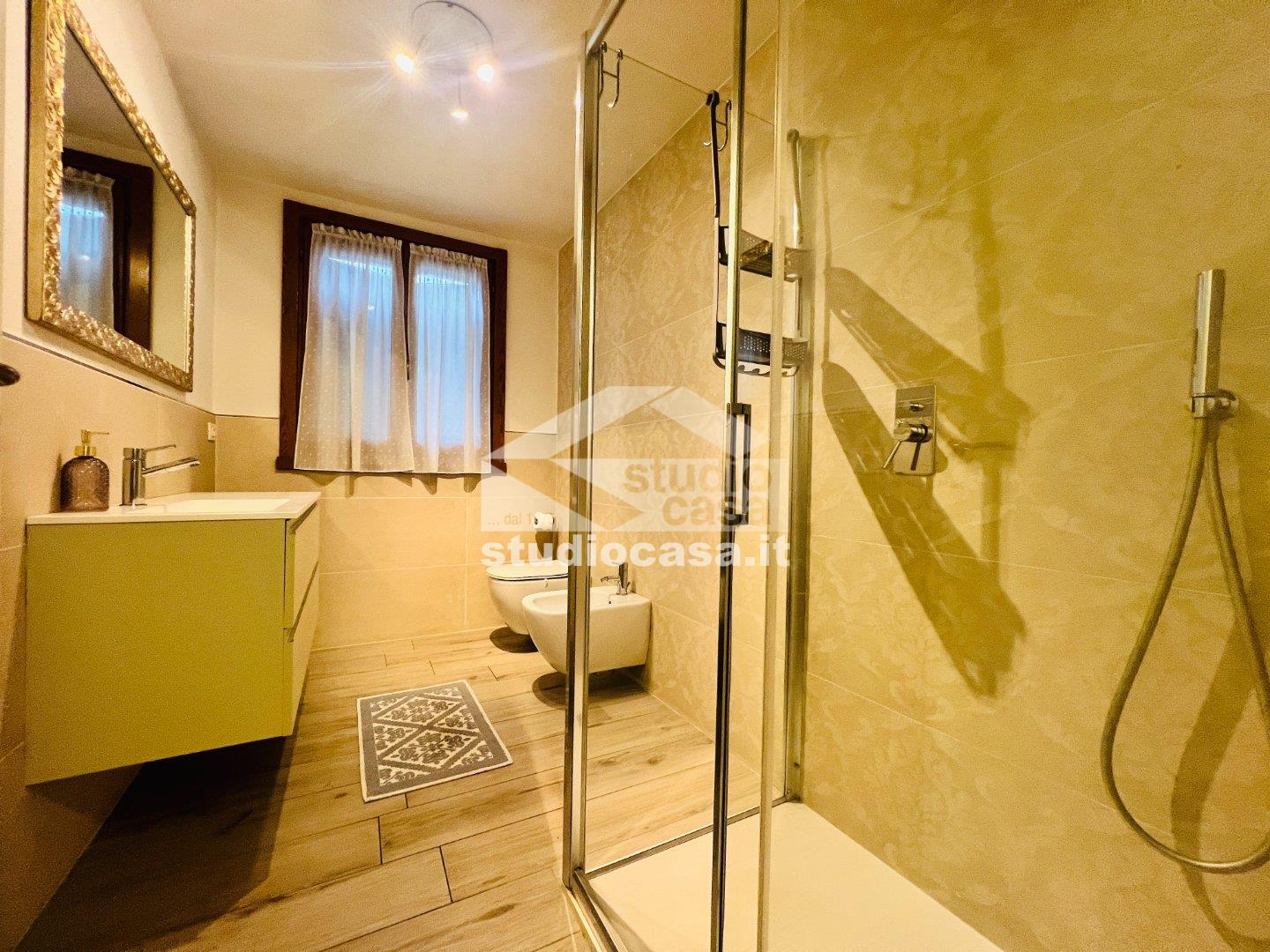 Villa a schiera di testa in vendita a Sergnano