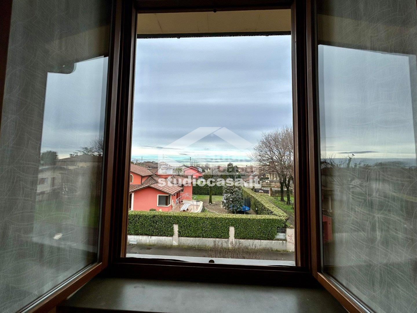 Appartamento in vendita a Chieve