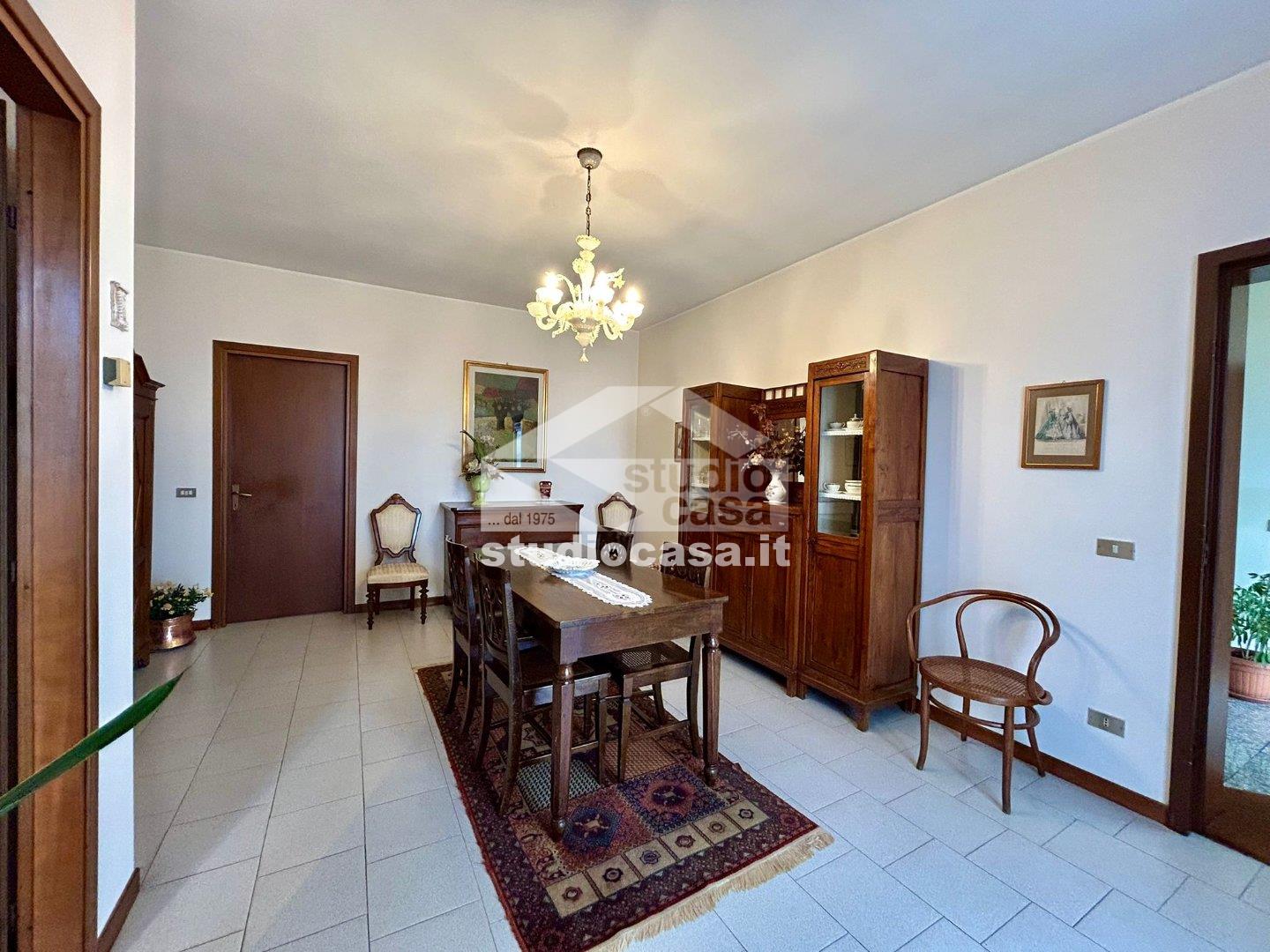 Appartamento in vendita a Chieve