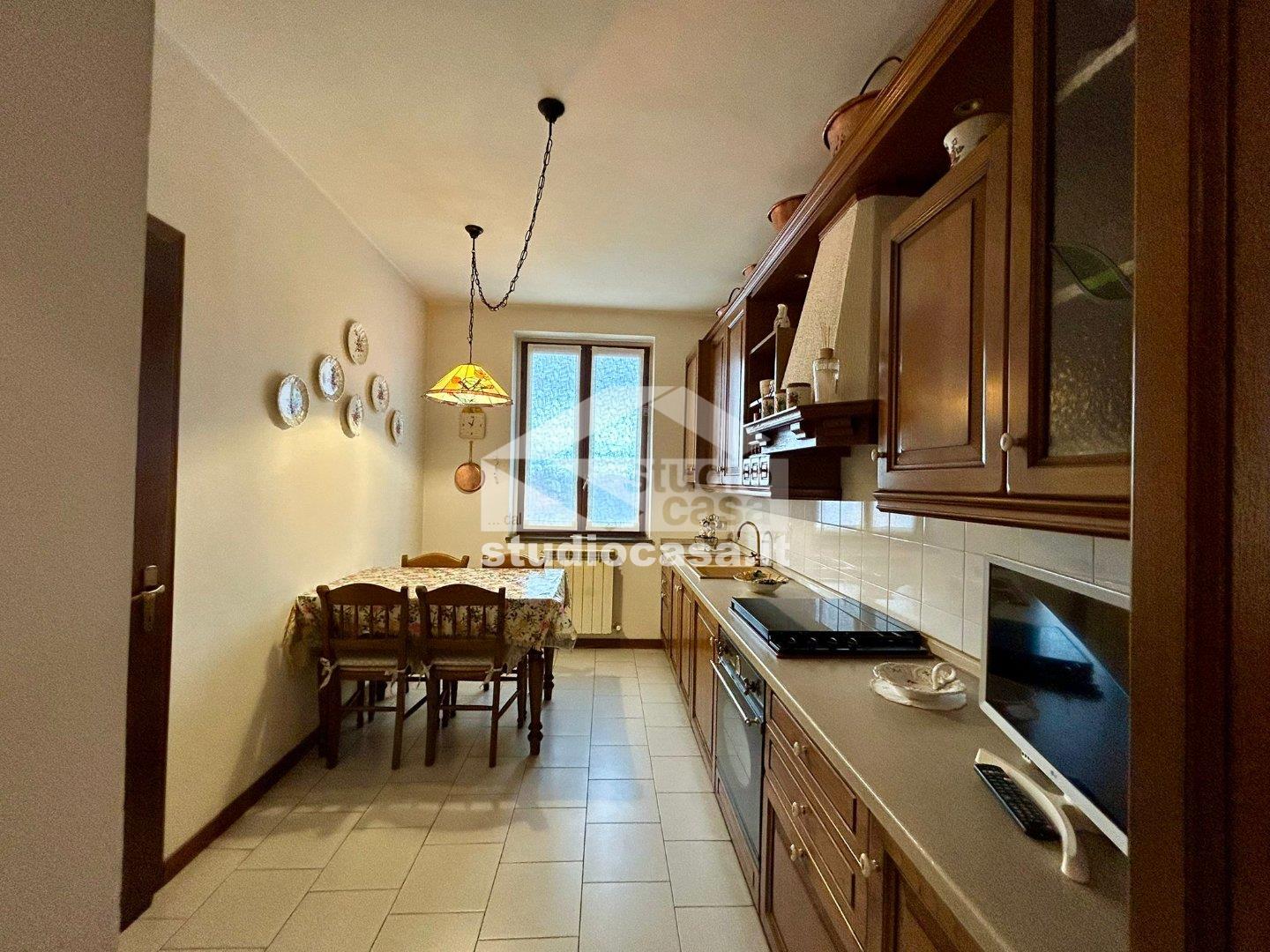 Appartamento in vendita a Chieve