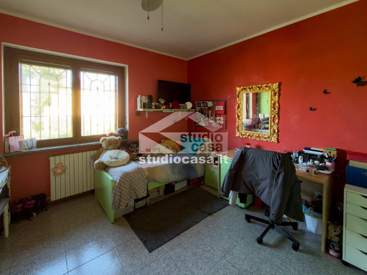 Casa Plurifamiliare in vendita a Pandino