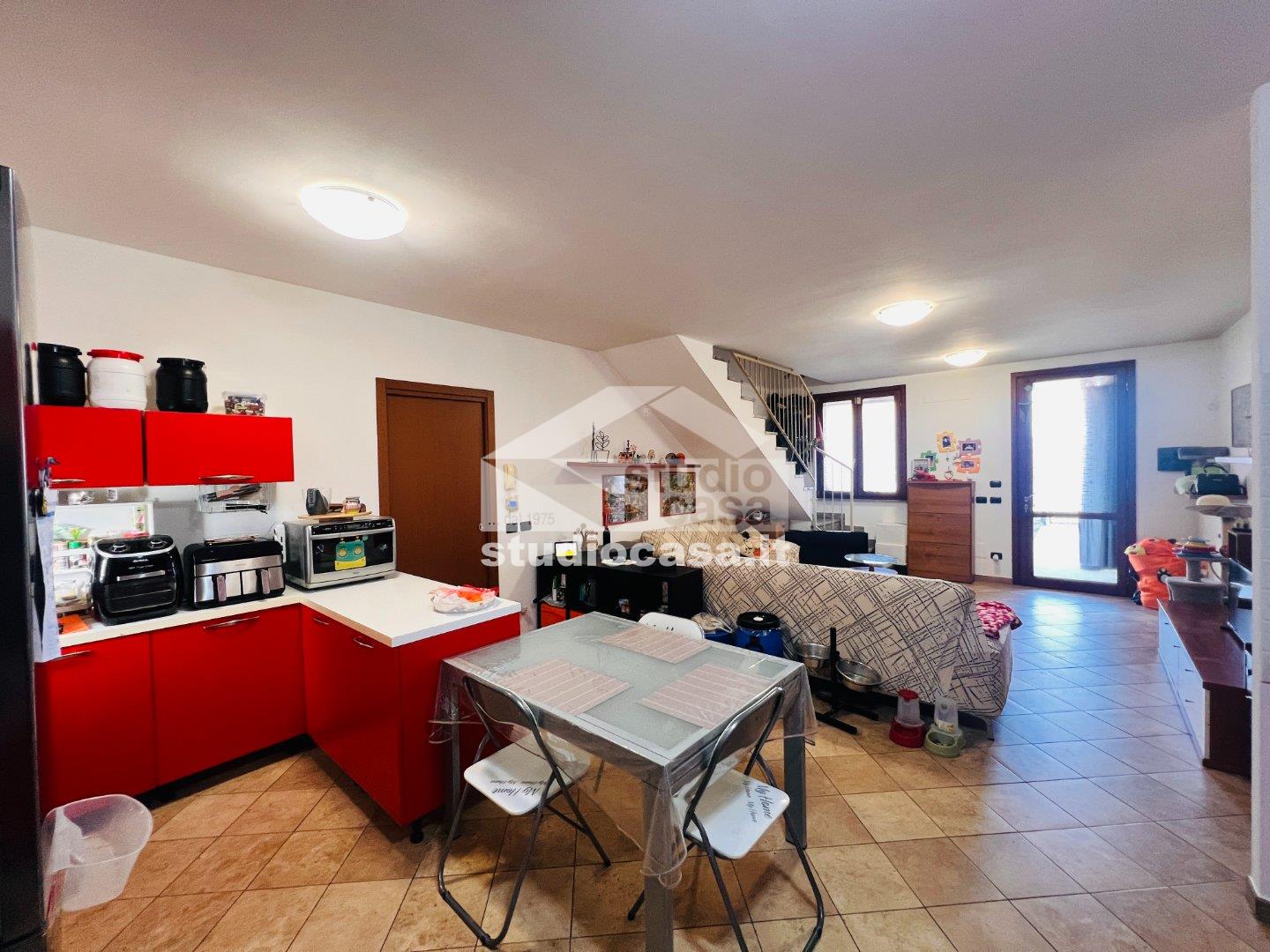 Villa Bifamiliare in vendita a Chieve