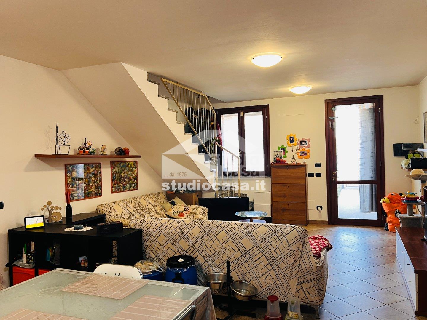 Villa Bifamiliare in vendita a Chieve