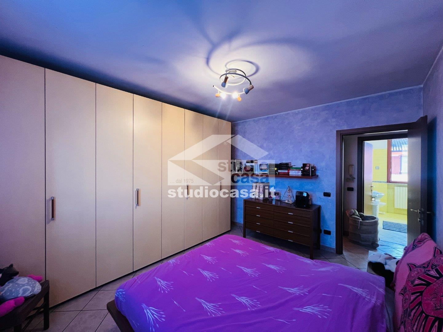 Villa Bifamiliare in vendita a Chieve