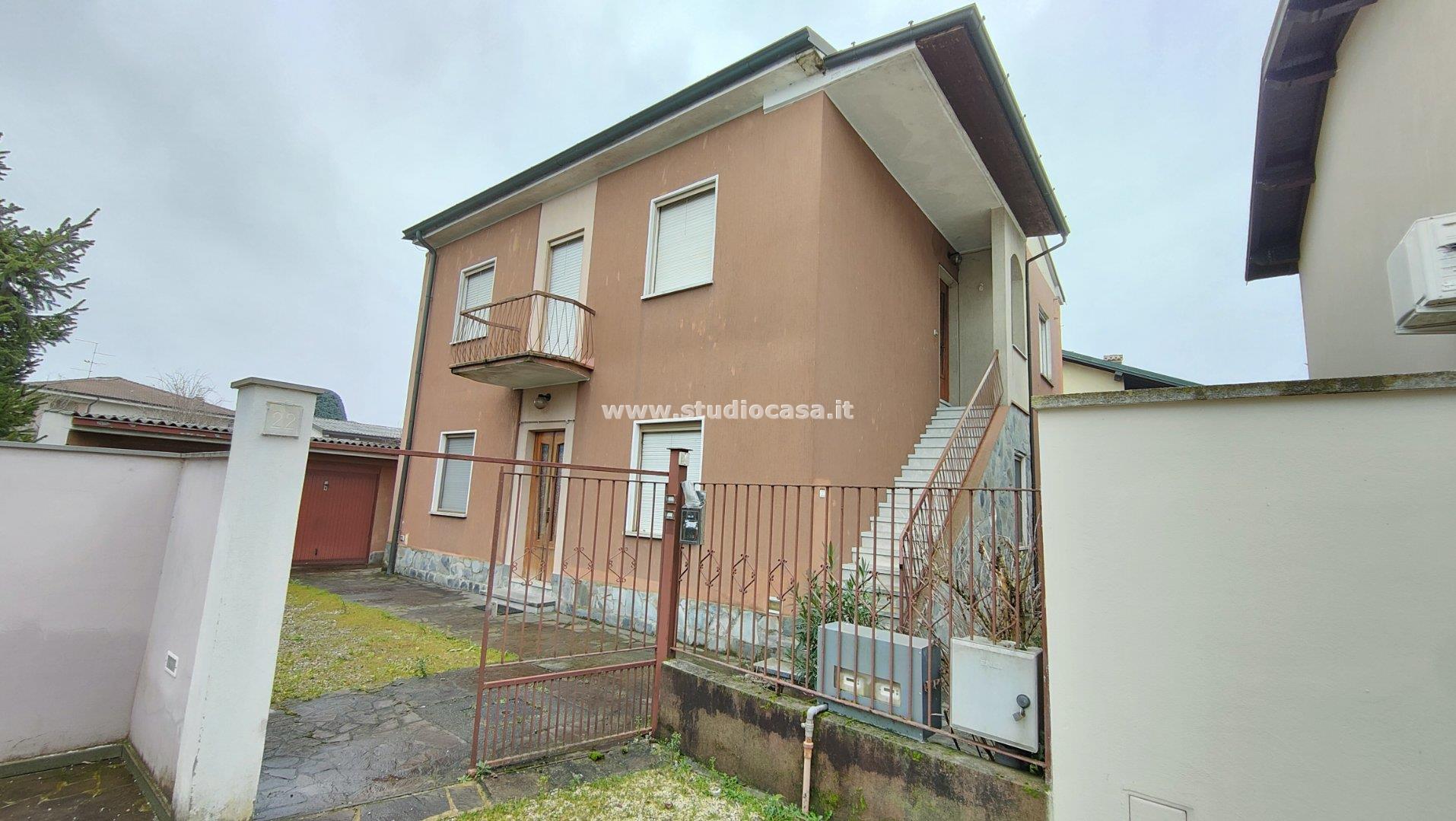 Villa Unifamiliare in vendita a Crema
