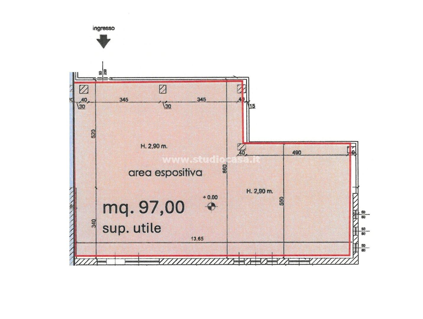 Negozio in affitto a Crema