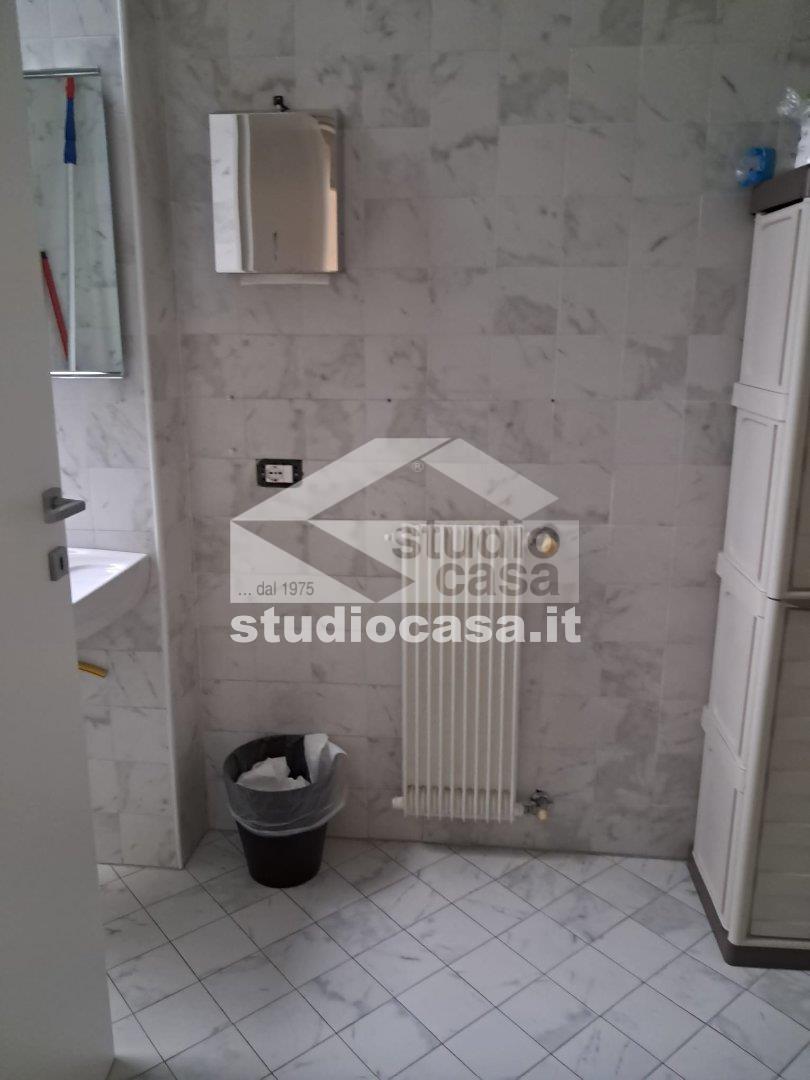 Ufficio in affitto a Crema