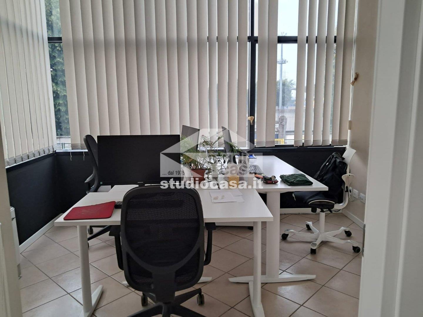 Ufficio in affitto a Crema