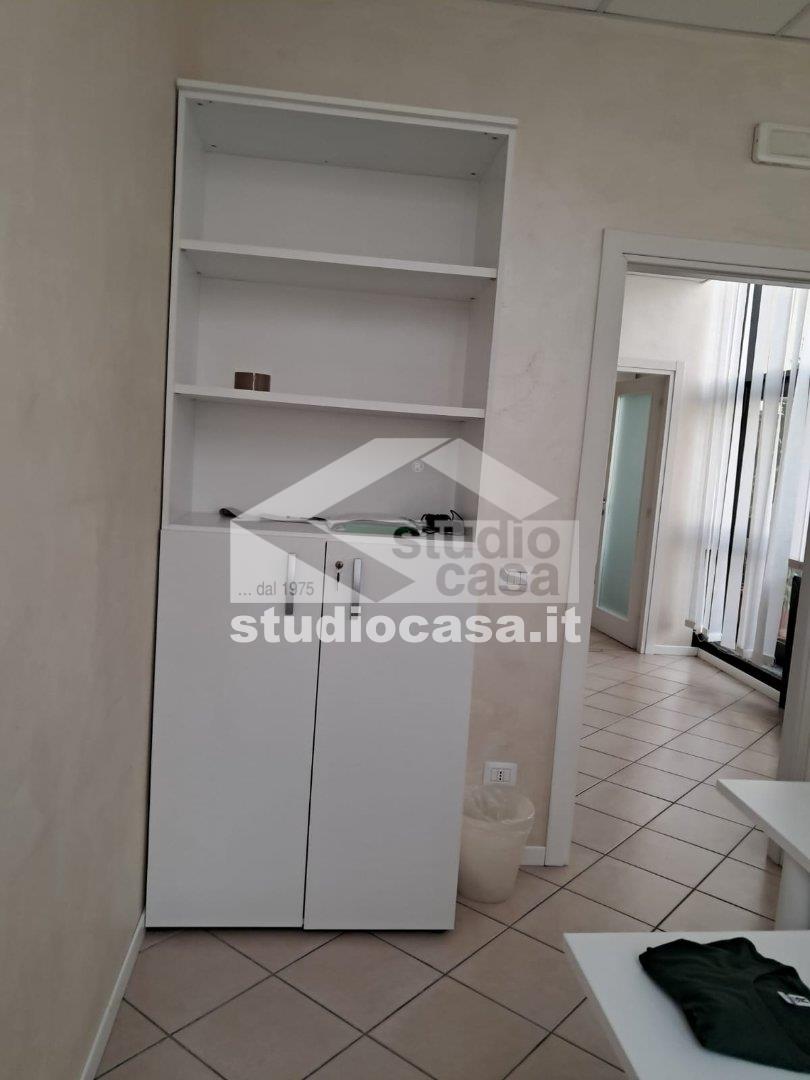 Ufficio in affitto a Crema