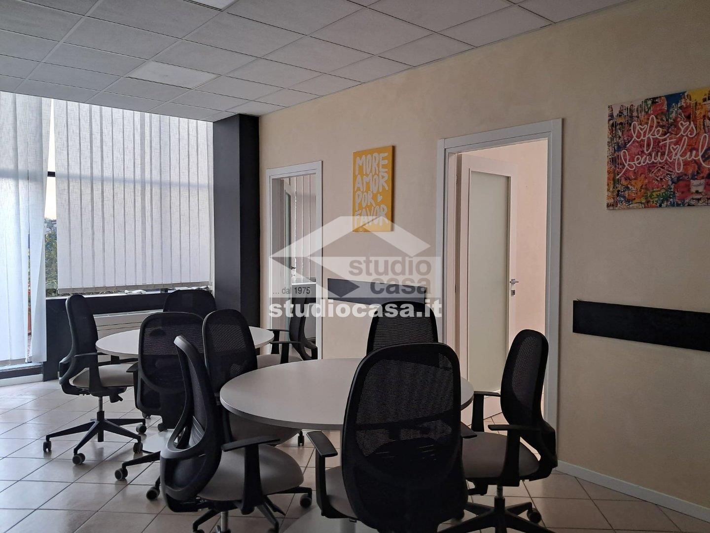 Ufficio in affitto a Crema