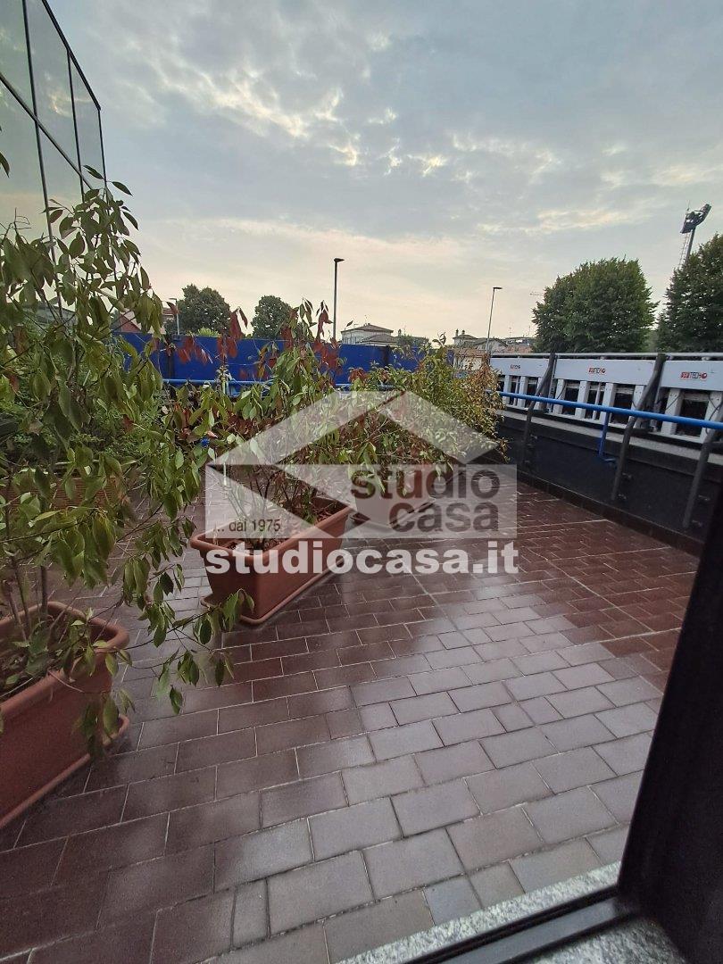 Ufficio in affitto a Crema