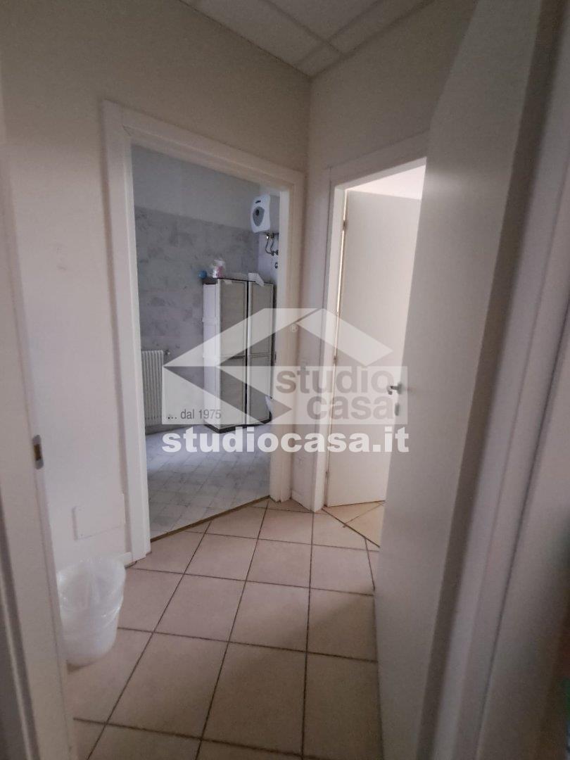 Ufficio in affitto a Crema