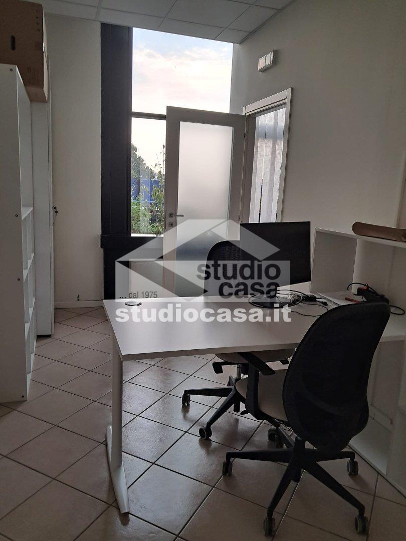 Ufficio in affitto a Crema